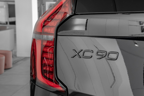 2026 Volvo XC90 L Series  Black Edition SUV Image 32