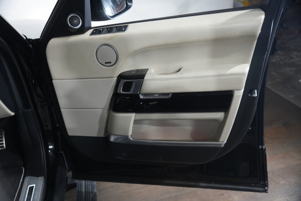 2014 Land Rover Range Rover Autobiography SUV Image 33
