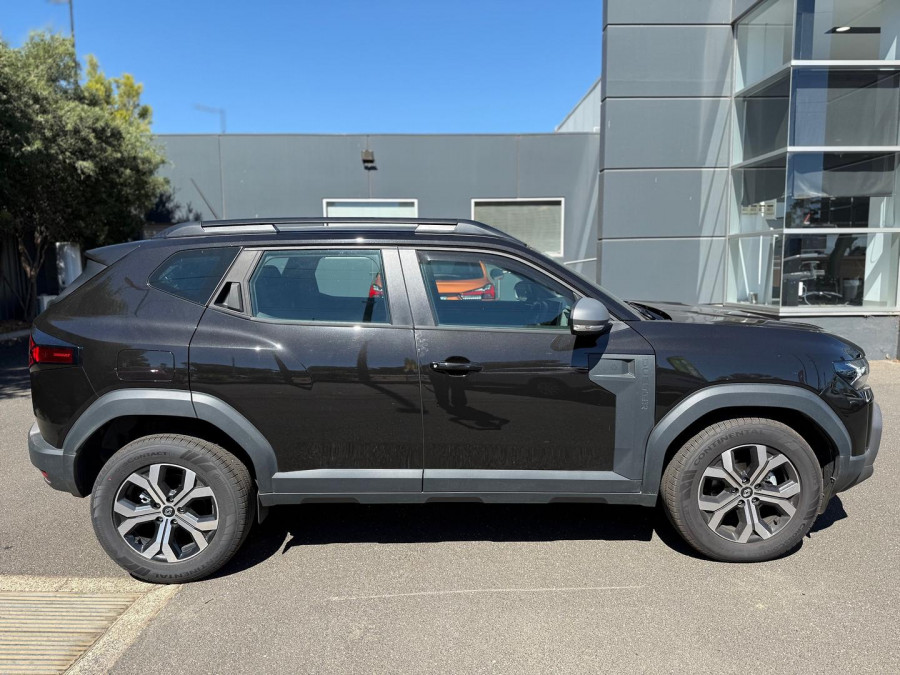2025 Renault Duster X1311 Evolution SUV Image 4