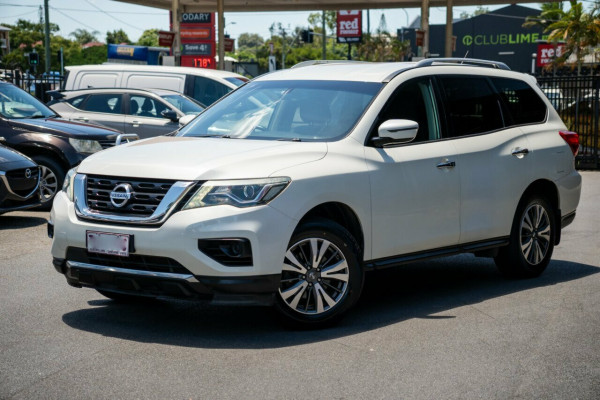 2017 Nissan Pathfinder R52 ST SUV