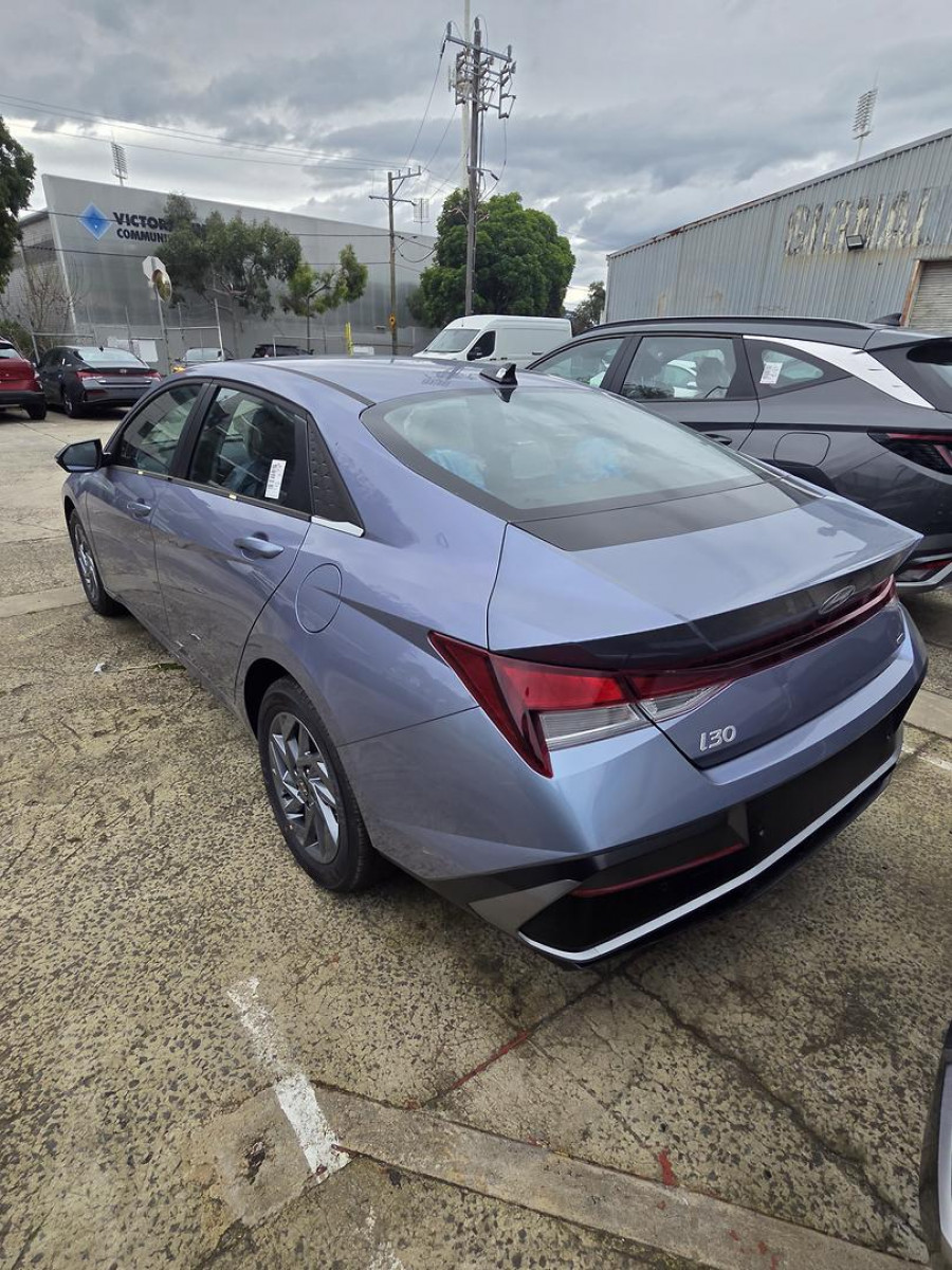 2026 Hyundai i30 CN7.V4 Hybrid Sedan Image 3