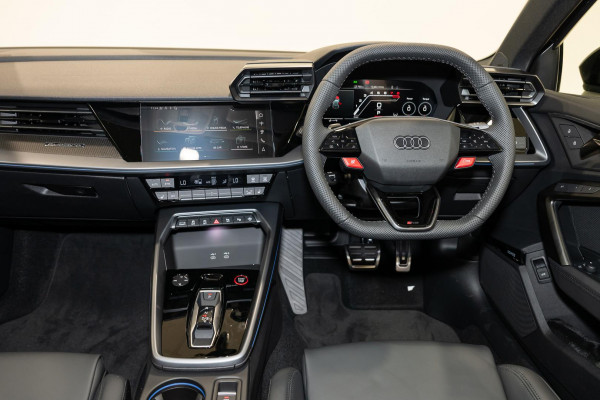 2025 Audi RS 3 GY  Hatch image 7