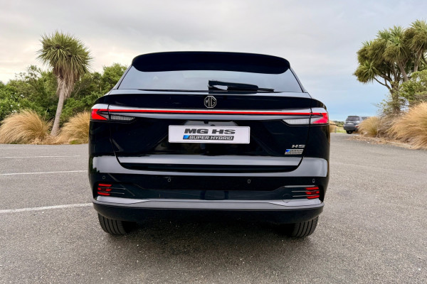 2026 MY25 MG HS AS33 Super Hybrid Essence SUV Image 4