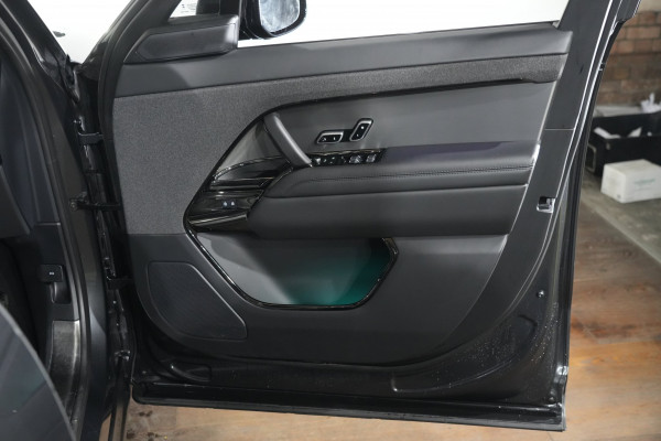 2024 Land Rover Range Rover Sport L461 D350 Dynamic HSE SUV Image 26