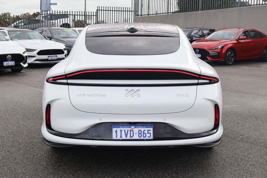 2025 MG IM5 P12L Premium Hatch Image 5