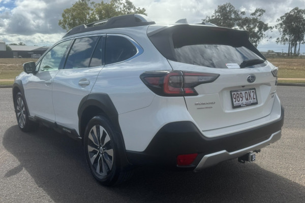2023 Subaru Outback 6GEN AWD Touring XT SUV Image 5