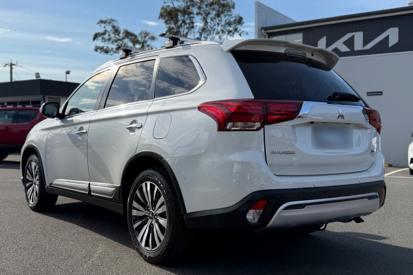 2019 MY20 Mitsubishi Outlander ZL Exceed SUV Image 11