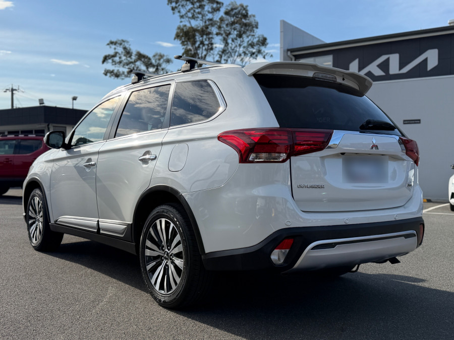 2019 MY20 Mitsubishi Outlander ZL Exceed SUV Image 11