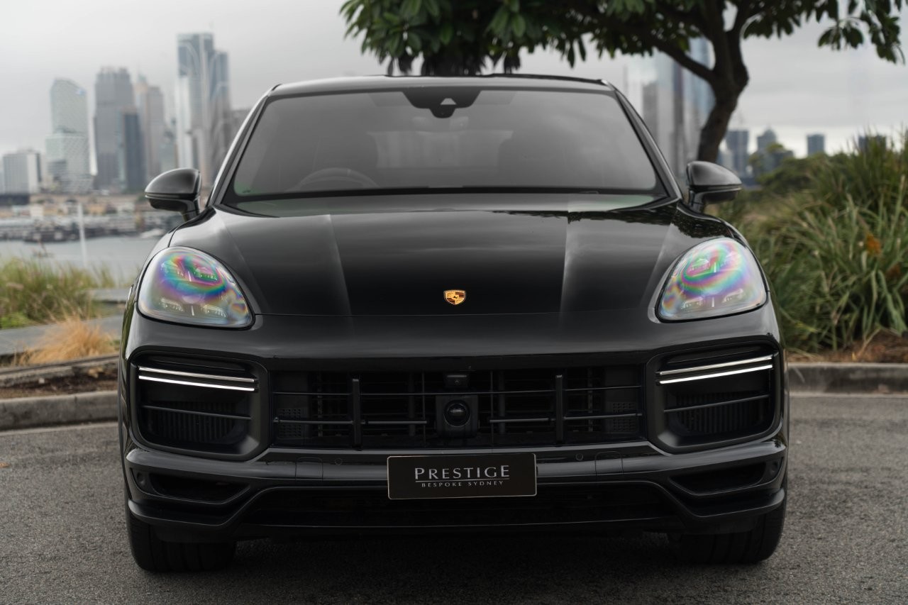2022 Porsche Cayenne Turbo GT Coupe Image 6