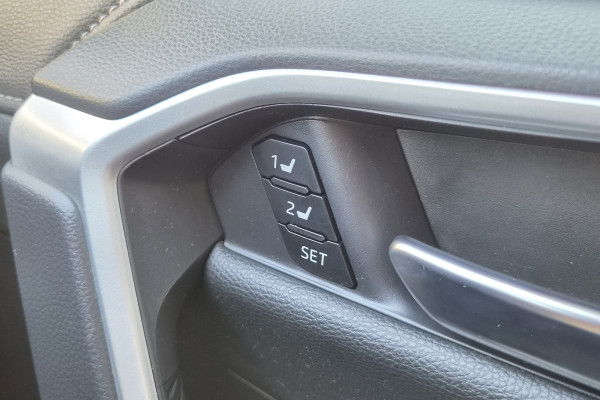 2025 Toyota RAV4 AXAH54R Cruiser SUV Image 25