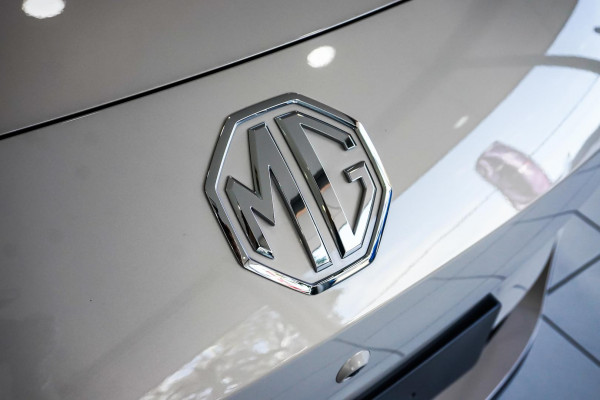 2026 MG MGS5 EV ZS3EM Essence 62 SUV Image 4