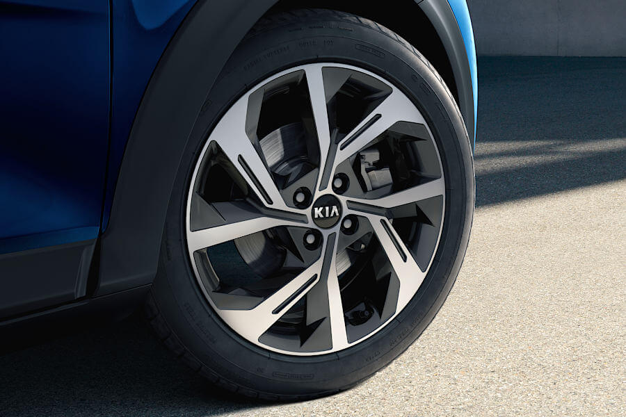 Alloy wheels