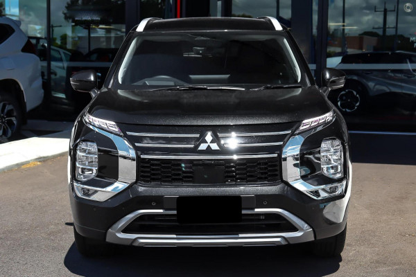 2026 MY25 Mitsubishi Outlander ZM Aspire SUV Image 2