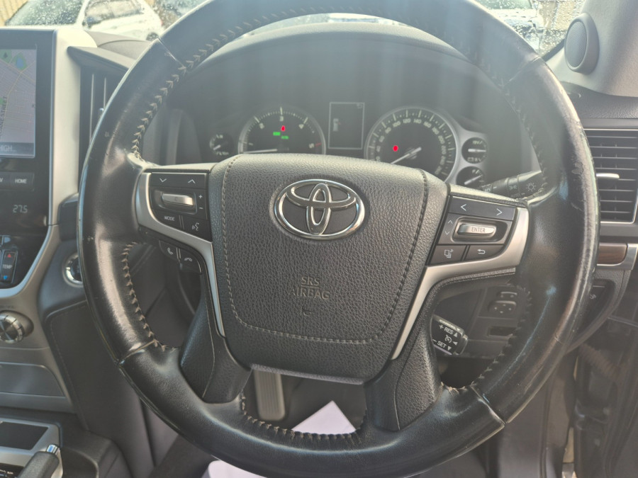 2019 Toyota LandCruiser VDJ200R VX SUV Image 20