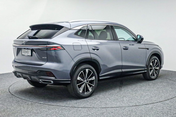 2026 MG HS Essence SUV Image 9