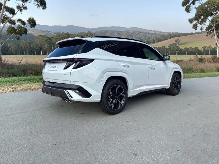 2026 Hyundai Tucson NX4.V4 Hybrid Premium N Line SUV Image 4