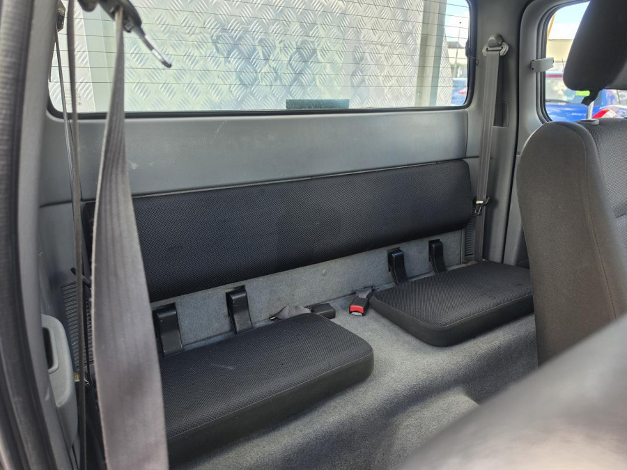 2010 Mazda BT-50 UN DX+ Cab Chassis Image 15