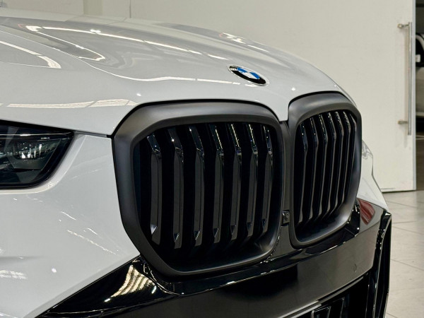 2026 BMW X5 G05 LCI xDrive30d M Sport SUV image 9