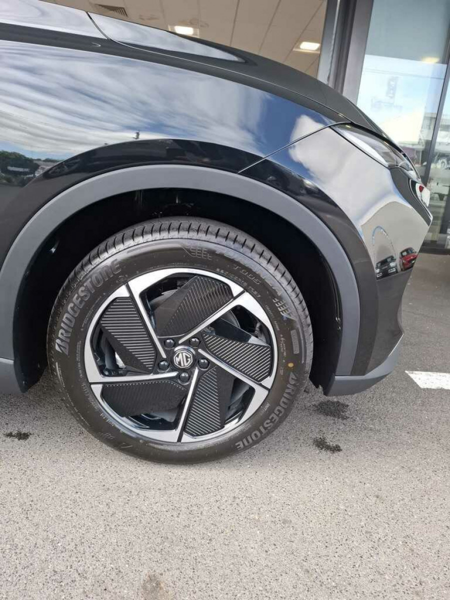 2026 MG MGS5 EV ZS3EM Essence 49 SUV Image 12