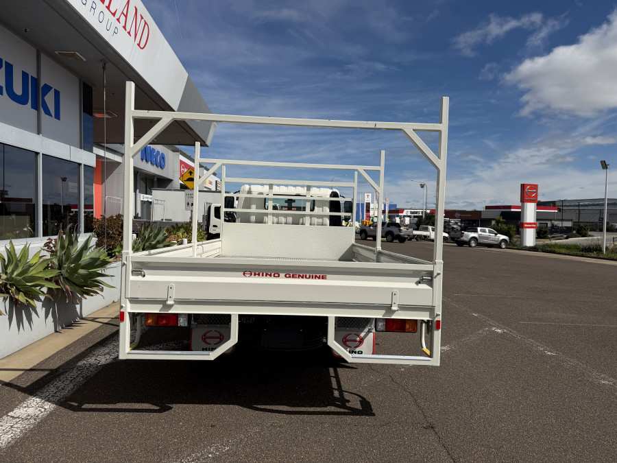 2025 Hino 616 AT 3430 WIDE STEELACE Tray Image 7