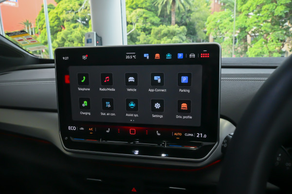 2024 MY25 Volkswagen ID. 4 E2 Pro SUV Image 20