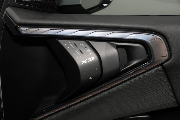 2025 BMW X3 20 xDrive SUV Image 13