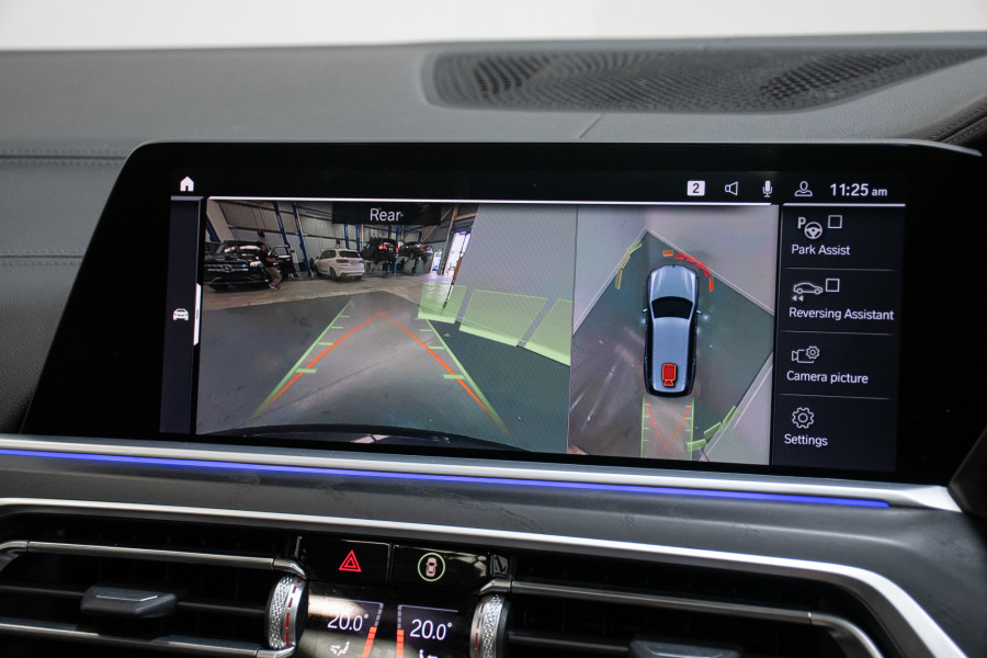2019 BMW X7 Xdrive30d SUV Image 25