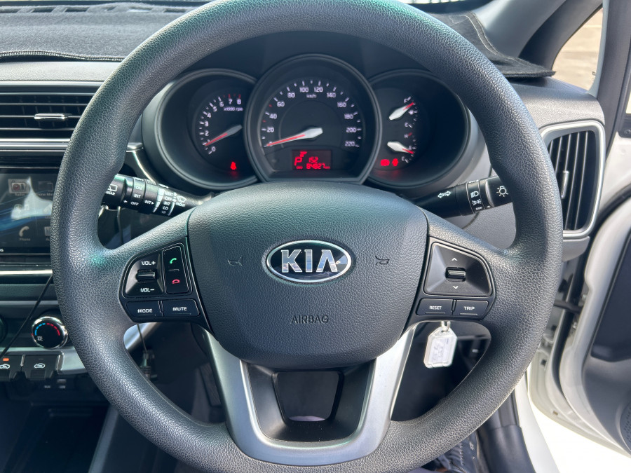 2015 Kia Rio UB S Hatch Image 21