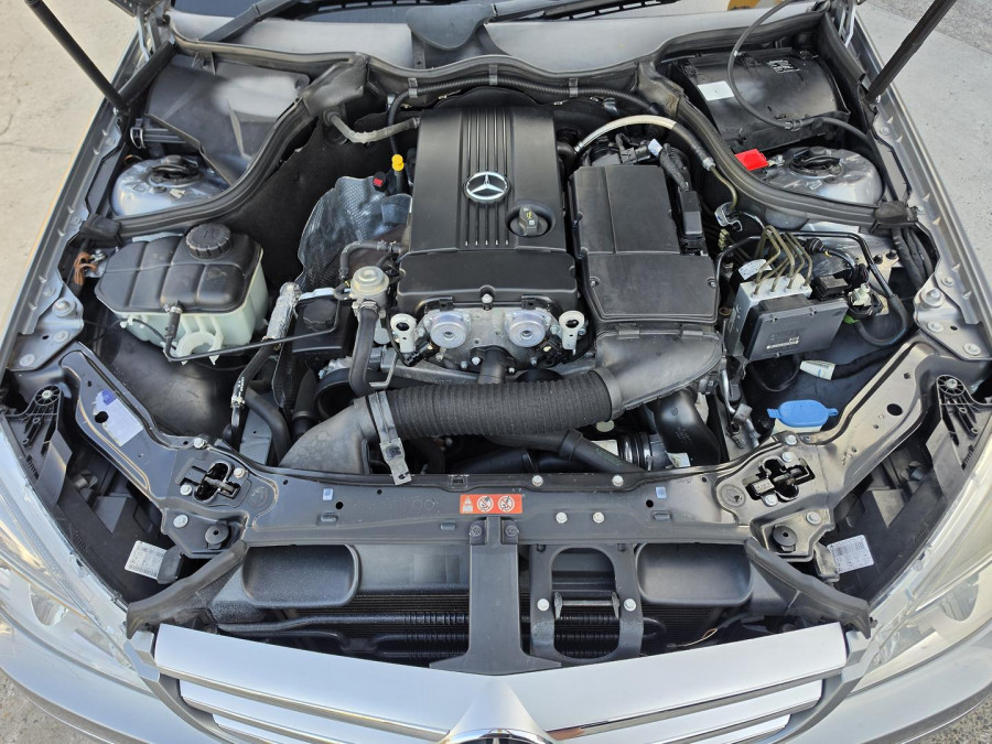 2010 Mercedes-Benz CLA-Class CL203 CLC200 Kompressor Coupe Image 25