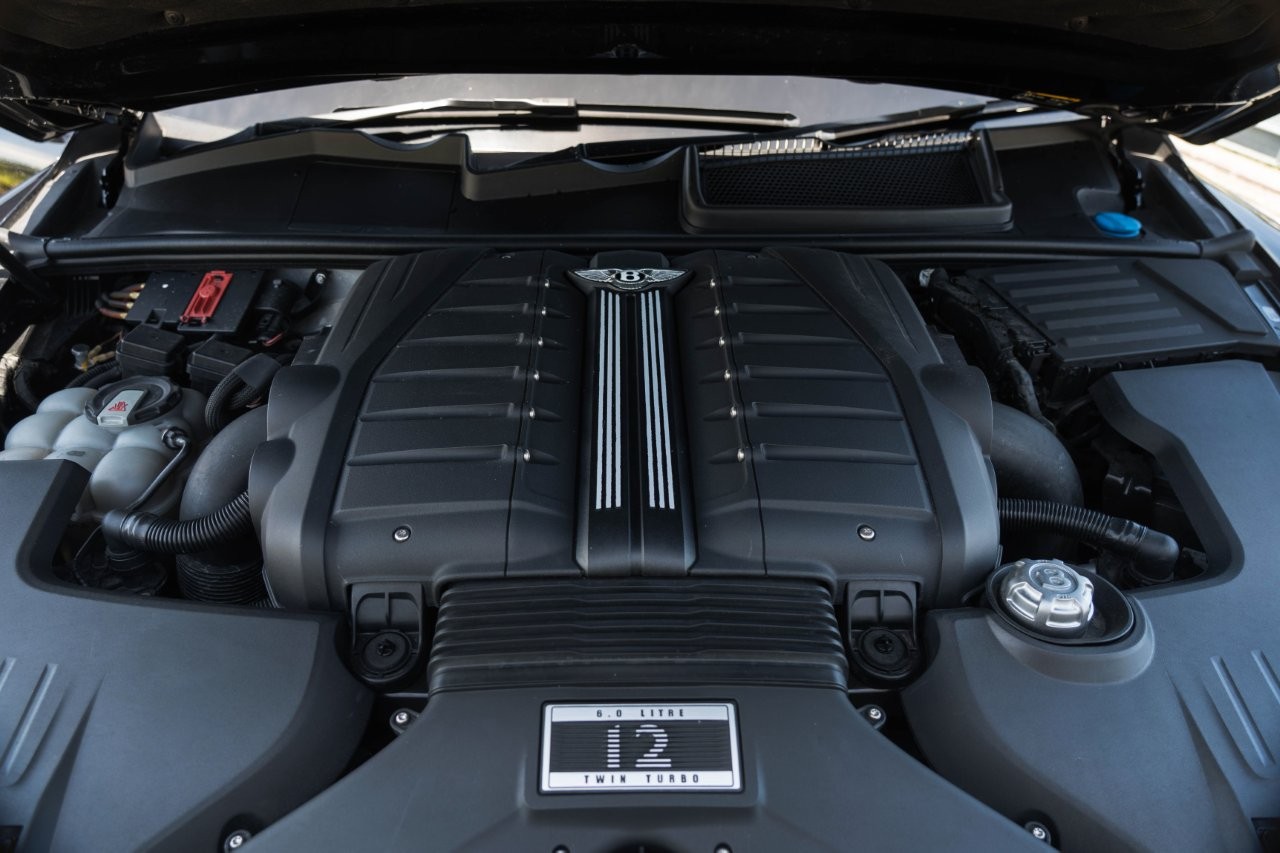 2018 Bentley Bentayga W12 SUV Image 14