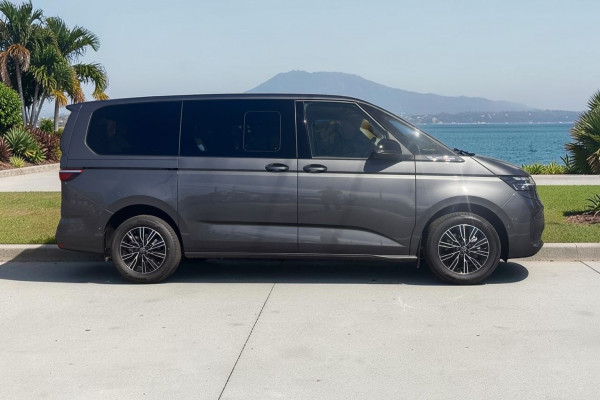 2026 MY25 Volkswagen Multivan T7 TDI360 Life LWB People Mover Image 2