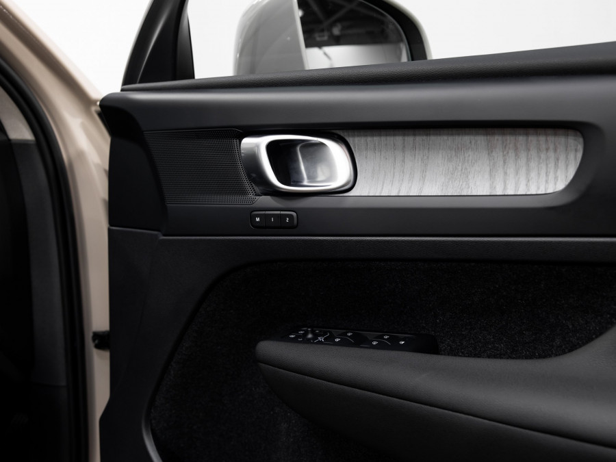 2026 Volvo XC40 XZ Plus B4 SUV Image 10