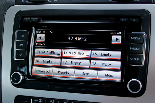 2010 MY11 Volkswagen Eos 1F  103TDI Convertible