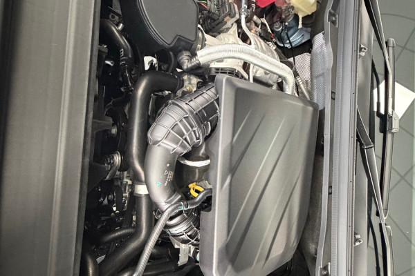2026 MG U9 EKK1C Black Edition Ute Image 24