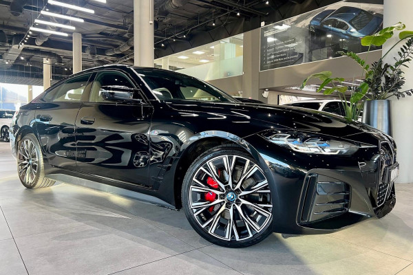 BMW i4 M50 G26