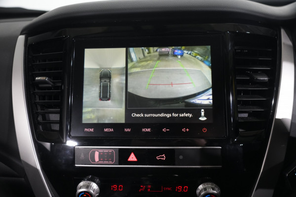 2025 Mitsubishi Pajero Sport Exceed SUV Image 20