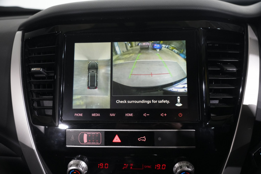 2025 Mitsubishi Pajero Sport Exceed SUV Image 20