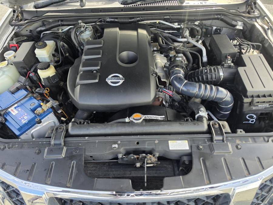 2010 Nissan Navara D40 ST-X Ute Image 26