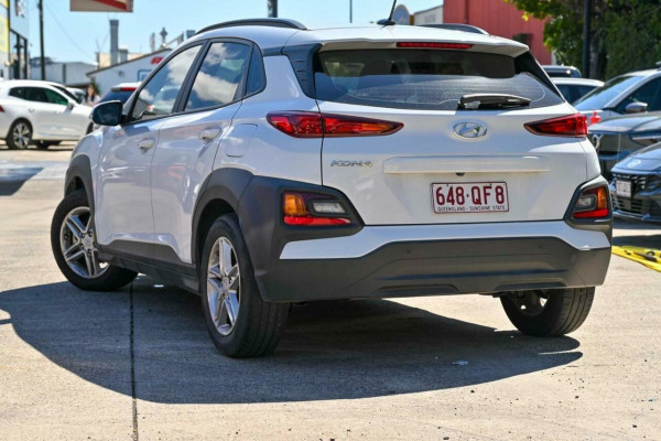 2020 Hyundai KONA OS.3 Active SUV Image 2