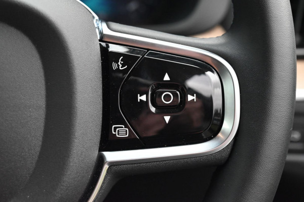 2025 MY26 Volvo XC60 UZ Plus B5 Bright SUV Image 18