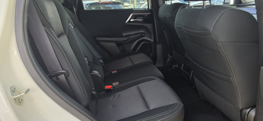 2024 Mitsubishi Outlander ZM LS SUV Image 14