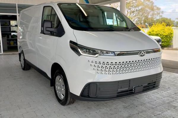 2024 LDV Deliver 7   Van