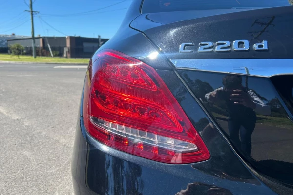 2017 Mercedes-Benz C-Class W205 C220 CDI Sports Sedan Image 5