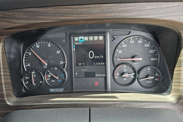 2024 Western Star 48x Cab Chassis Image 20