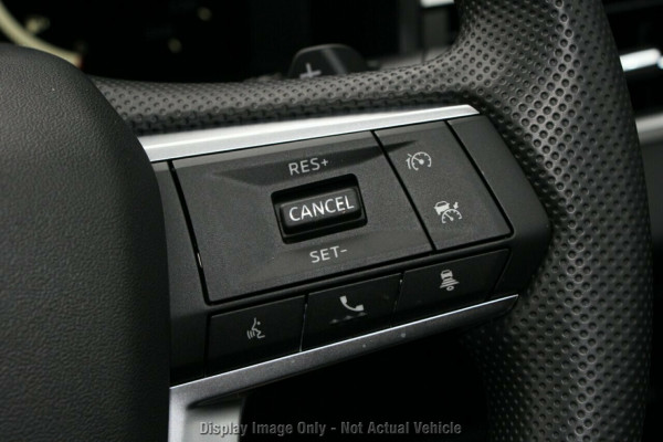 2026 MY25 Mitsubishi Outlander ZM ES SUV Image 12
