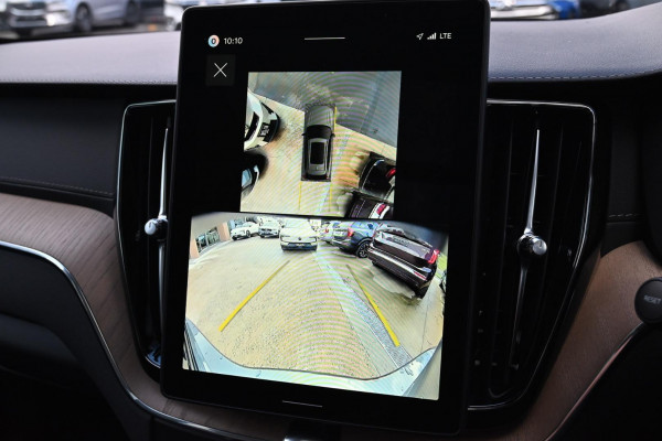 2026 Volvo XC60 UZ Ultra B5 Dark SUV Image 7