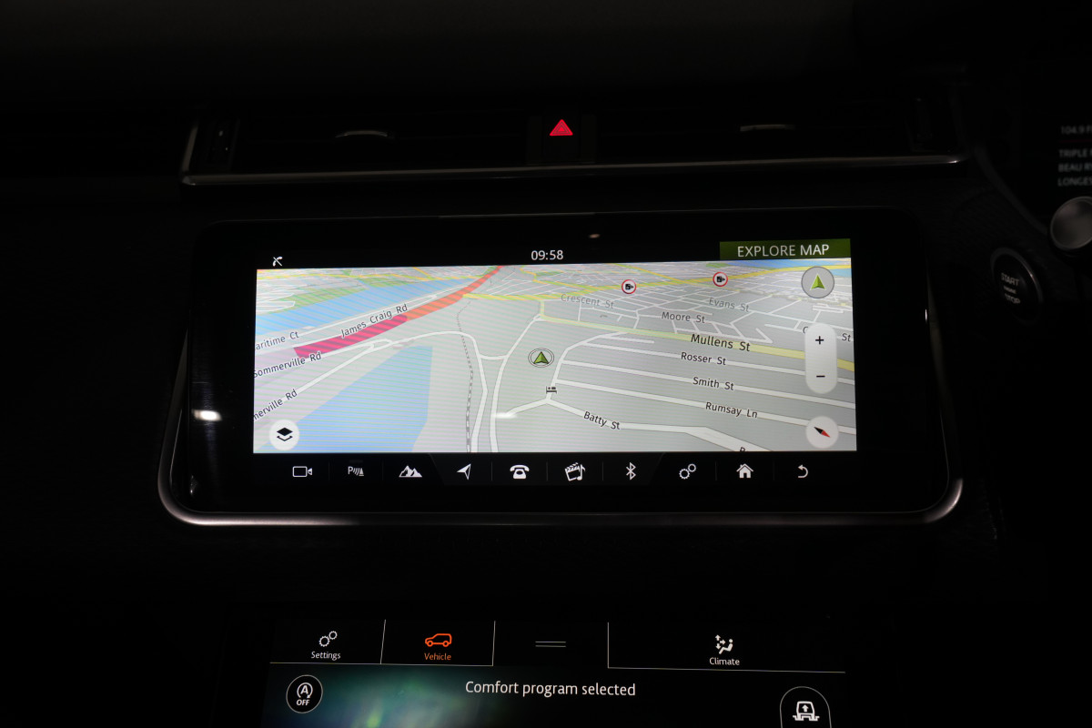 2017 Land Rover Range Rover Velar L560 D300 R-Dynamic SE SUV
