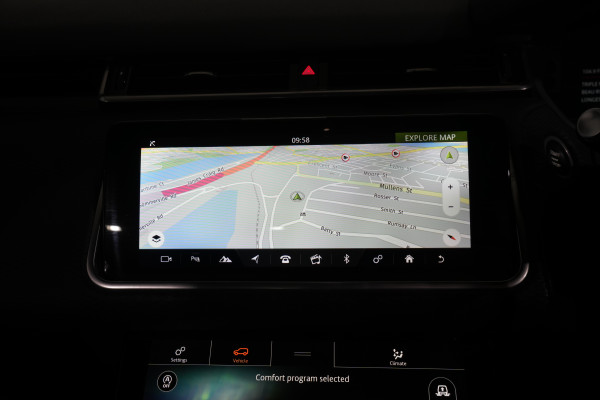 2017 Land Rover Range Rover Velar L560 D300 R-Dynamic SE SUV Image 18