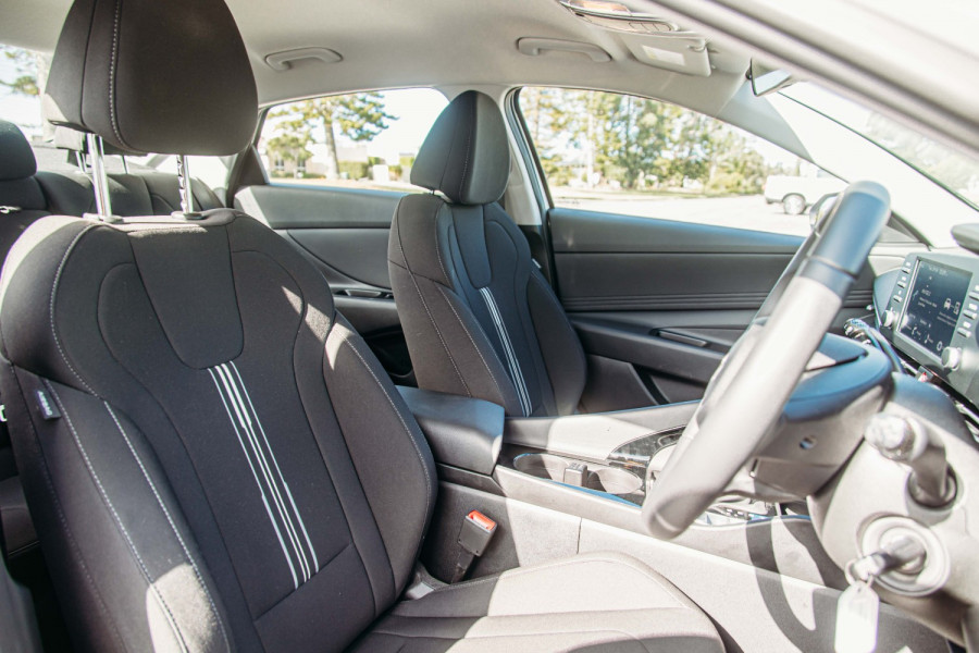 2024 MY25 Hyundai i30 CN7.V2  Sedan Image 42