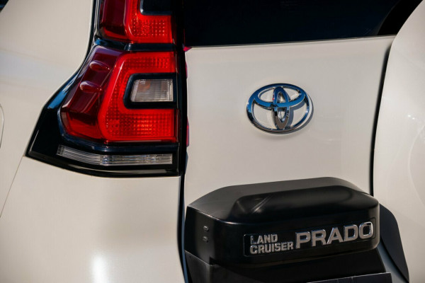 2018 Toyota LandCruiser Prado GDJ150R Kakadu SUV Image 7